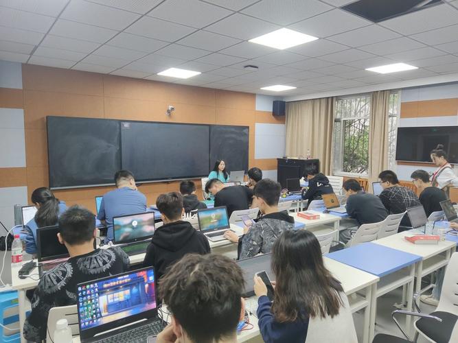 深化工程实践能力培养 重庆人文科技学院中兴通讯信息学院软件工程专业的综合改革探索